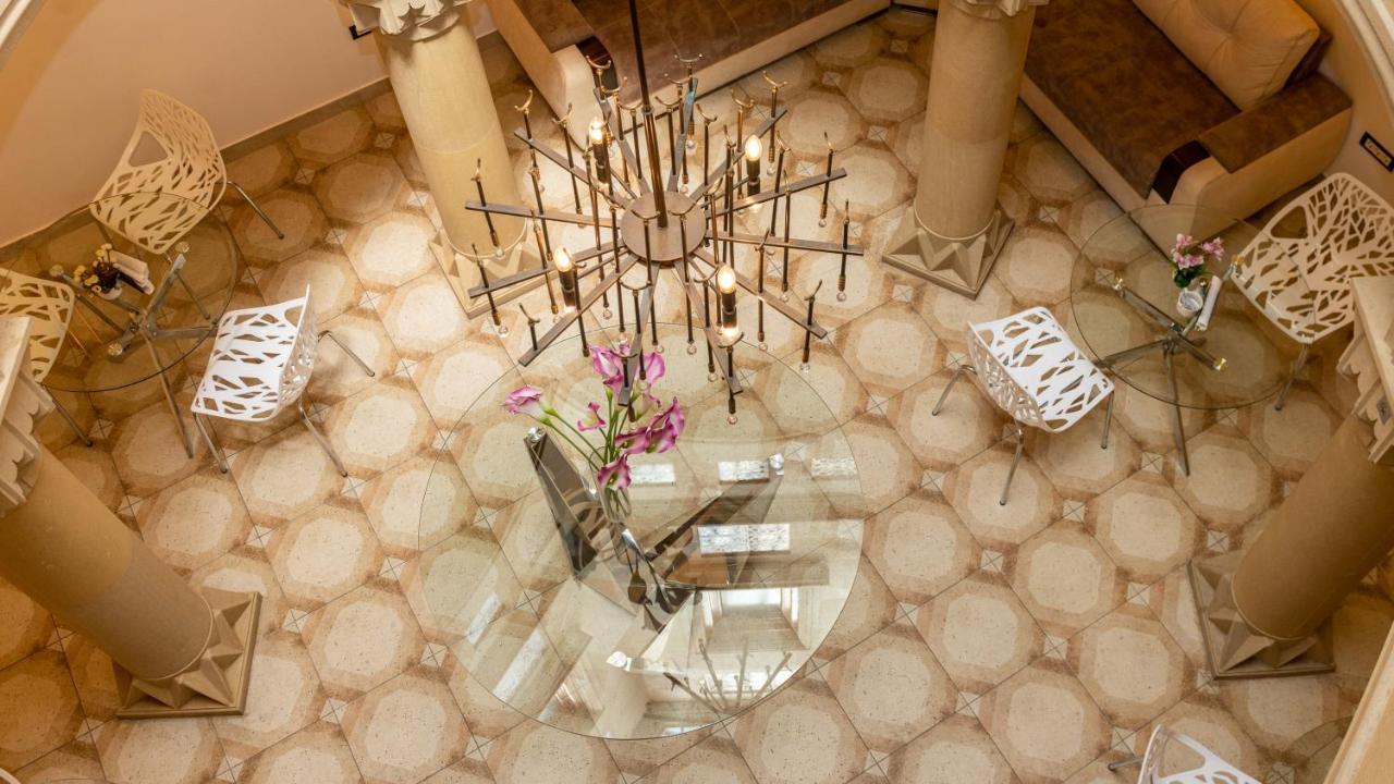 Utopia Hotel Баку Экстерьер фото