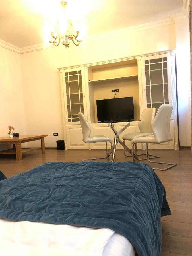 Utopia Hotel Баку Экстерьер фото