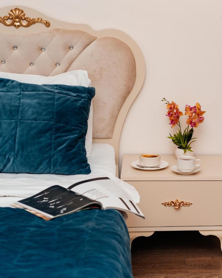 Utopia Hotel Баку Экстерьер фото